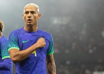 غضب لرؤية ريتشارليسون ضحية للعنصرية في مباراة البرازيل وتونس