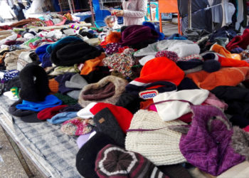 قعفور: إحباط عملية تهريب ملابس مستعملة بقيمة 154 ألف دينار