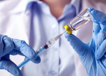 بداية من شهر أكتوبر:تطعيم أصحاب الأمراض المزمنة وكبار سن بجرعات تلقيح ضد فيروس كورونا