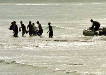 الشابة: 6 وفيات و17 مفقودا اثر غرق مركب  هجرة غير نظامية