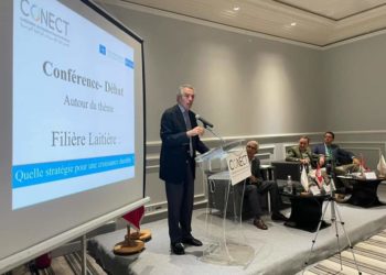 في حلقة نقاش حول قطاع الألبان نظمتها كونكت تحذيرات من استمرار أزمة الحليب لأشهر أخرى اذا تواصل بطء الدولة في الاصلاحات