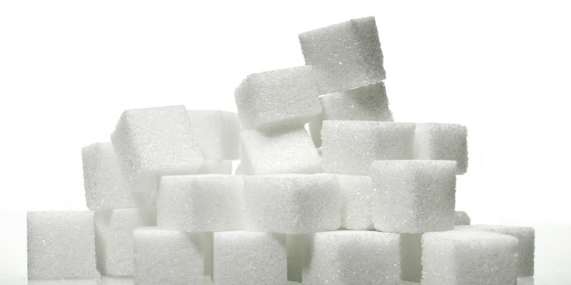 وزارة التجارة: السكر فُقد بشكل تام من المخازن وننتظر توريد 30 ألف طن من الهند والجزائر