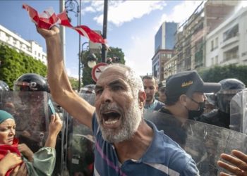 نقابة الصحافيين: “القانون المتعلق بمكافحة الجرائم الإلكترونية فضيحة وفصل جديد من فصول التضييق على حرية التعبير”