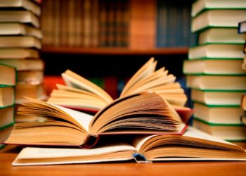 إتحاد الناشرين التونسيين يعلن مقاطعته أعمال وتظاهرات وزارة الثقافة