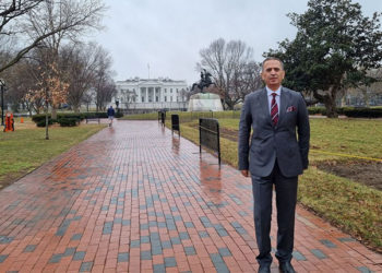 مذيوب يتقدم بشكوى حول “حقّ نواب تونسيين في العودة لبلادهم”