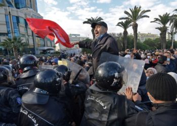 منظمات تندد بالعنف البوليسي في التعامل مع الإحتجاجات