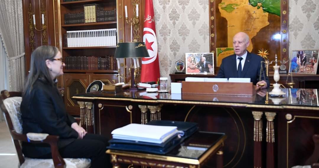 في لقائه ببودن: سعيّد يشدد على ضرورة ترشيد النفقات لأن أموال المجموعة الوطنية يجب أن تُصرف بشفافية في ما رُصِدت لها