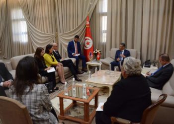 القطع مع الفساد وتكريس العمل النقابي وعلوية القانون: أبرز محاور لقاء وزير الداخلية بمساعد وزير الخارجية الأمريكي