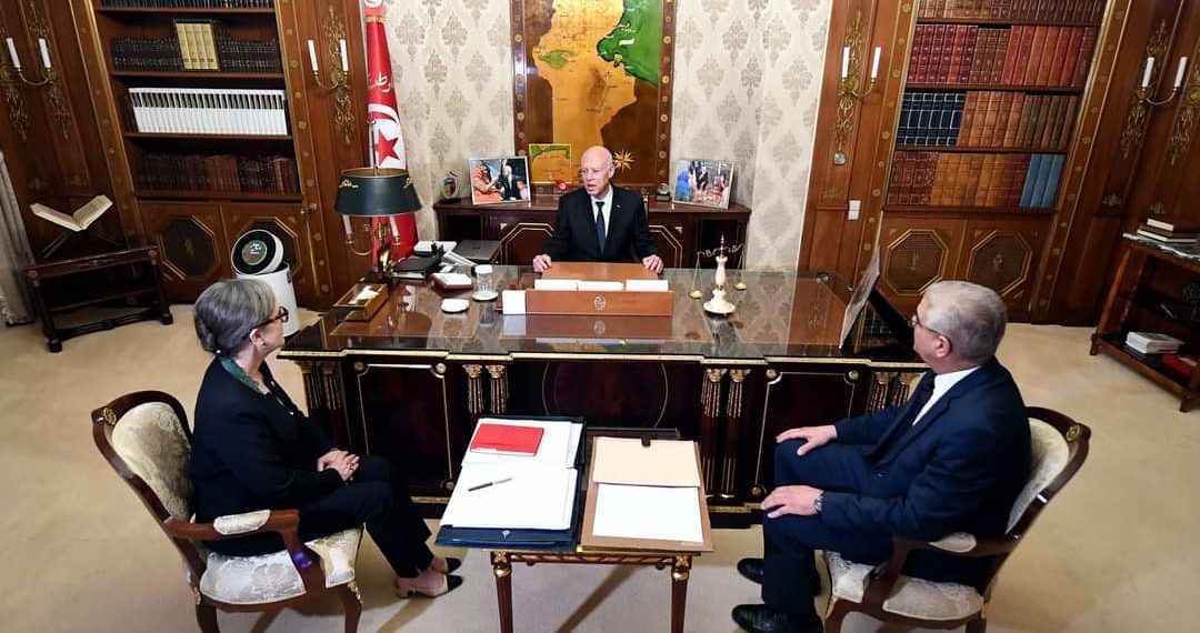 سعيّد: “أبناء شعبنا أمانة في أعناقنا وعلى الجميع أن يشعر اليوم وغدا بواجبه المقدّس تجاه وطننا العزيز في أي موقع كان”