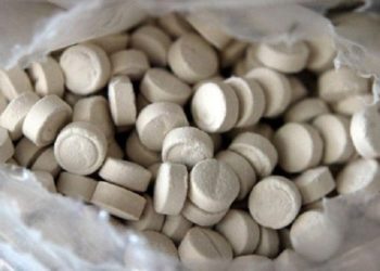 سوسة: الإطاحة بسائح عربي يروج أقراصا مخدرة بالعلب الليلية