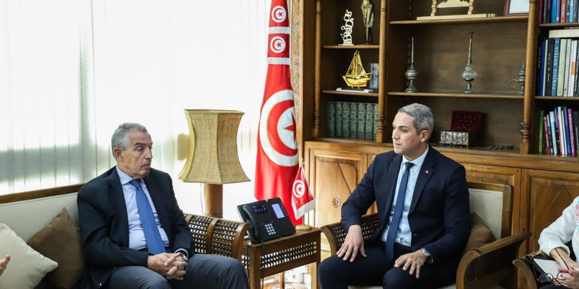 خطة عمل لتطوير سياحة المسنين بين وزارة السياحة وكونكت