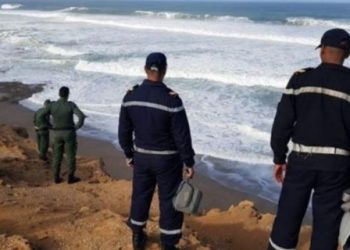 بنزرت: تواصل عمليات البحث عن 4 مفقودين في حادثة غرق مركب هجرة غير نظامية