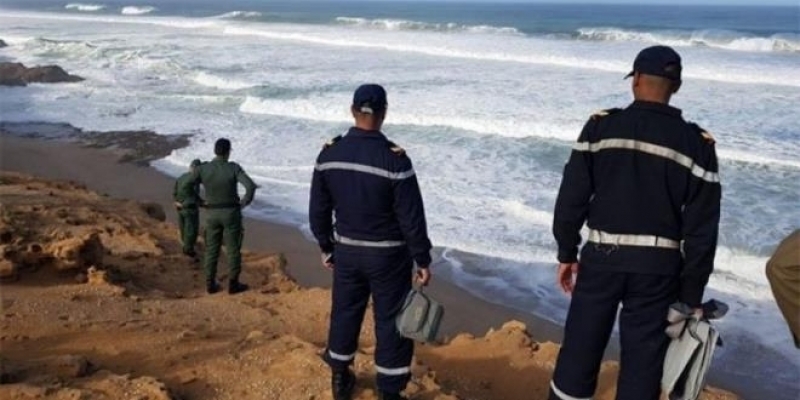 بنزرت: تواصل عمليات البحث عن 4 مفقودين في حادثة غرق مركب هجرة غير نظامية