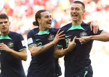 تونس-استراليا مباشر: الاستراليون يسيطرون ويسجلون هدفا قاسيا