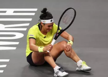 افتتاح البطولة الختامية للتنس للسيدات: فوز سبالينكا على انس جابر