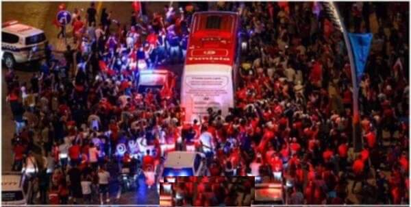 استقبال جماهيري لبعثة المنتخب التونسي في الدوحة