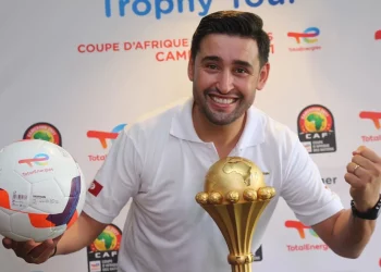 نجم الفريق الوطني السابق كريم حقي: يجب منع الفرنسيين من تقديم لعبهم