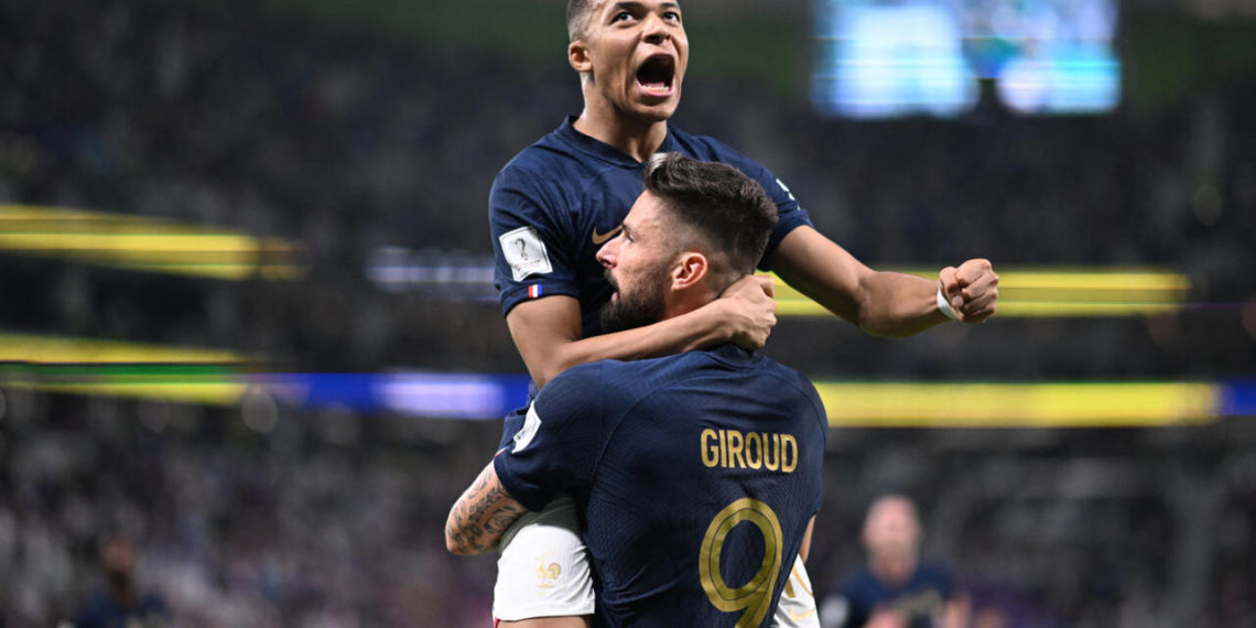 فرنسا تحسم بطاقة التأهل لنهائي المونديال