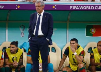 رونالدو هدد بمغادرة معسكر البرتغال