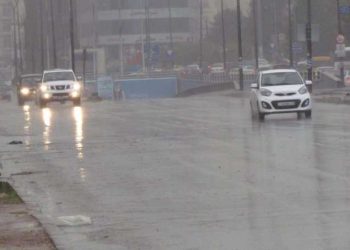 طقس غير مستقر في الدول العربية.. أمطار غزيرة ورياح باردة