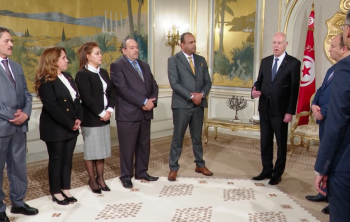 سعيّد للجنة الوطنية للصلح الجزائي: ماتفرطوش في أي مليم من أموال الشعب 