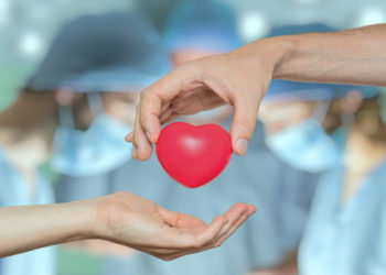 وزير الشؤون الدينية: “التبرع بالأعضاء صدقة جارية ولا أحد في مأمن من الحاجة للزرع”