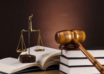 الكشف عن محلّ مختص في تدليس وثائق رسمية وملفات الحصول على تأشيرات السفر بالعاصمة