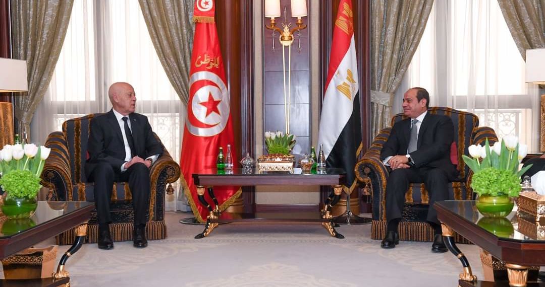 تطوير أطر التعاون الثنائي: فحوى لقاء سعيّد بعبد الفتاح السيسي بالرياض