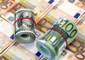 إحتياطي تونس من العملة الصعبة يرتفع الى 101 يوم توريد