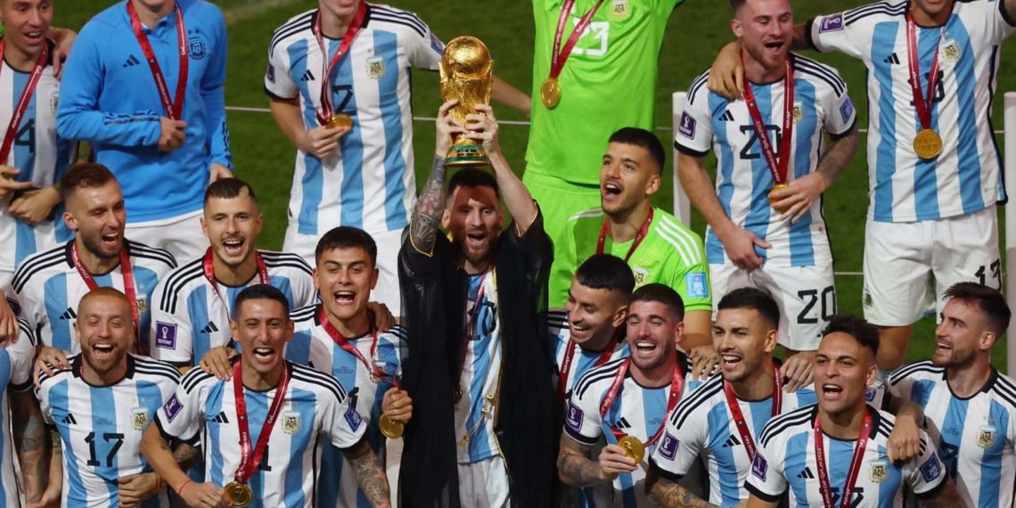 أخيرا كأس العالم ترضى عن فارسها