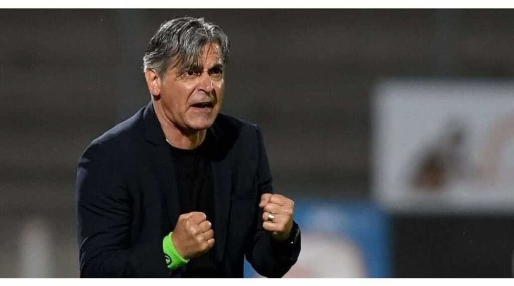 النادي الرياضي الصفاقسي يتعاقد مع مدرب سويسري