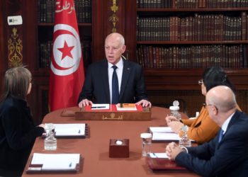 قيس سعيّد لبودن: يجب توضيح الوضع المالي في تونس في منتدى دافوس