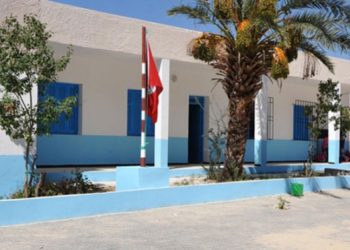 بعد اقالة مدير مدرسة بواد الليل لقيامه بتبليط ساحة المدرسة ببادرة تطوعية: استقالة جماعية ل88 مدير مدرسة