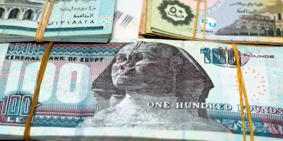 سعر الدولار في مصر قرب مستوى 32 جنيها للمرة الأولى على الإطلاق