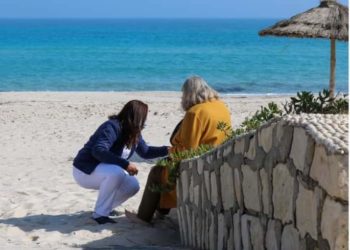 وزارة السياحة تسعى لمزيد استقطاب السياح الأوروبيين من كبار السّن