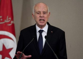 سعيّد عن الإيقافات الأخيرة: “هؤلاء المجرمين المتورطين في التآمر على أمن الدولة وهم يقفون وراء الأزمات المتصلة بتوزيع السلع وبالترفيع في الأسعار”