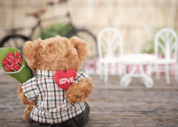 “حب من طرف واحد”.. سنغافوري يطالب امرأة بتعويض “لا يصدق”