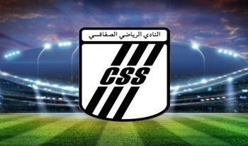 النادي الصفاقسي ينتدب 10 لاعبين