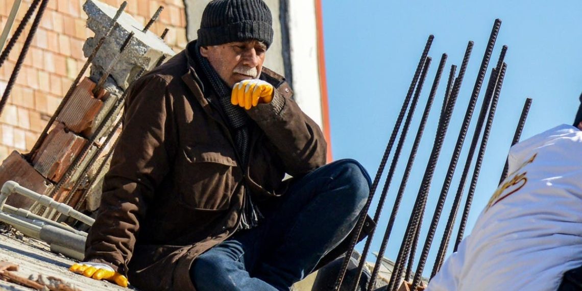 خامس يوم من الكارثة: أكثر من 22 ألف قتيل وتلاشي الآمال بالعثور على ناجين