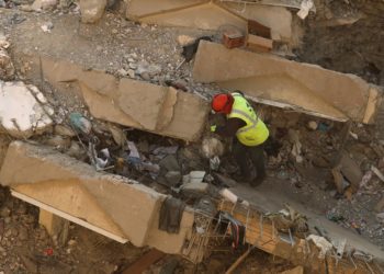 بعد زلزال تركيا-سوريا: إجلاء 35 تونسيا من أضنة إلى إسطنبول لإرسالهم لتونس