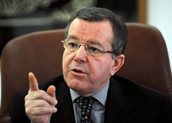 إيقاف كمال اللطيف