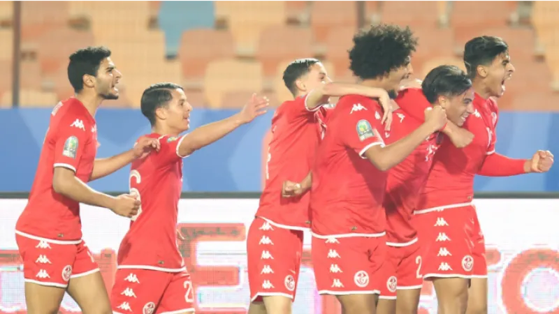 لاعبو منتخب الاواسط يعدون بالترشح إلى المونديال