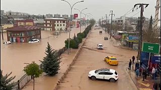 10 قتلى بفيضانات تضرب مناطق الزلزال في تركيا