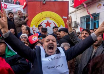 إتحاد الشغل: “تم منع مسؤول نقابي اسباني من الدخول إلى تونس للمشاركة في تجمع ينظمه الاتحاد”