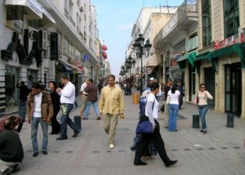 شبكة مراقبون: 73 بالمائة من التونسيين يعتبرون أن البلاد تسير في الطريق الخاطئ