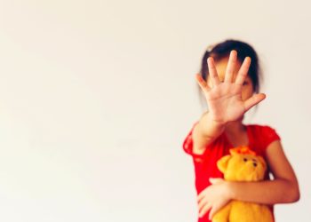 سنة 2022: 8000 طفل تونسي تعرضوا للعنف المادّي أو النفسي أو الجنسي