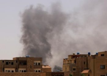 وزارة الخارجية تعلن إستعدادها لإجلاء أفراد الجالية التونسية بالسودان الراغبين في ذلك