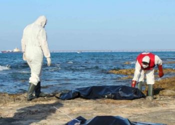 صفاقس: تواصل عملية دفن جثث المهاجرين