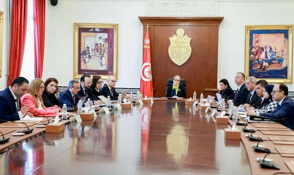 خلال جلسة وزارية: متابعة تنفيذ إجراءات لترشيد الواردات والتحكم في عجز الميزان التجاري