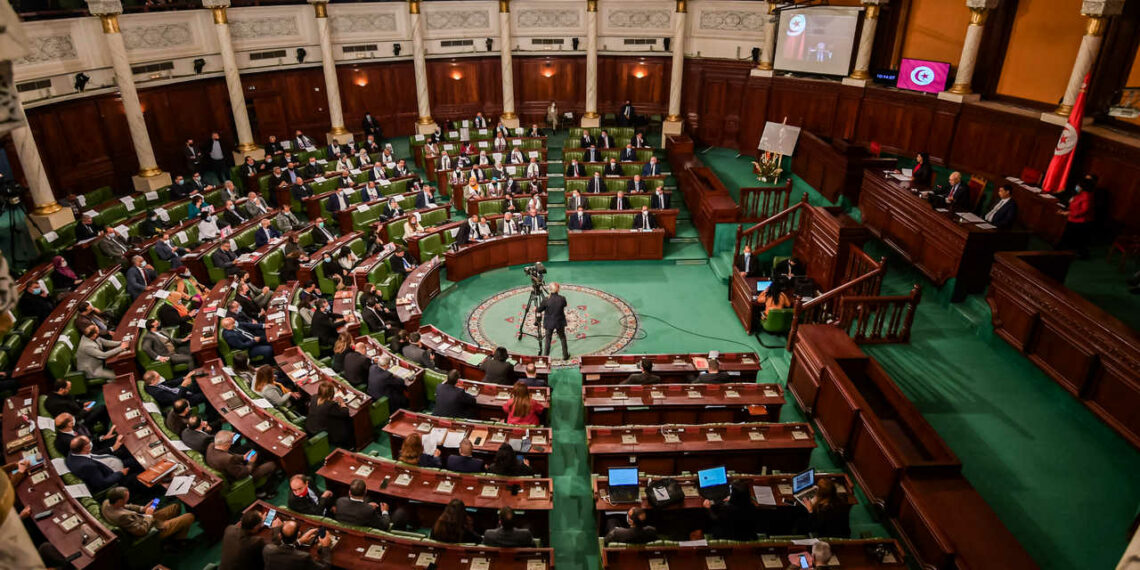 البرلمان: أول جلسة عامة لمناقشة مشروع قرض بقيمة 500 مليون دولار